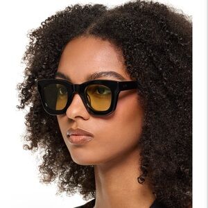STRATA UNISEX ROADCASE SUNGLASSES